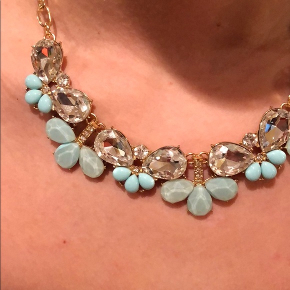 NWT Necklace - Picture 3 of 6